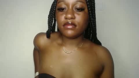 Ella online show from September 12, 7:38 pm