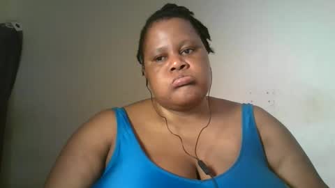 Snapshot of ebony_magixs chatting on September 14, 8:32 pm ebony_magixs online show from September 14, 8:32 pm