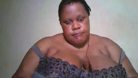 Snapshot of ebony_magixs chatting on September 10, 7:59 pm ebony_magixs online show from September 10, 7:59 pm