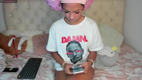 Snapshot of ebonygoddes03 chatting on February 26, 7:32 pm Queen Ebony online show from February 26, 7:32 pm