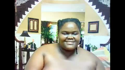 ebonyhotbuns4u2luv online show from February 26, 1:32 pm