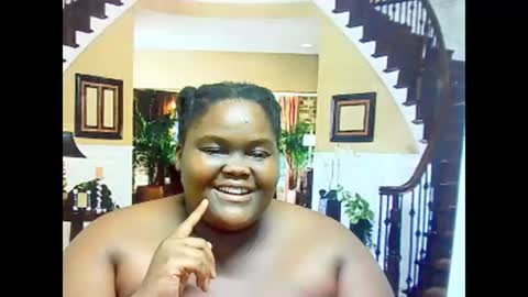 ebonyhotbuns4u2luv online show from February 25, 10:04 am
