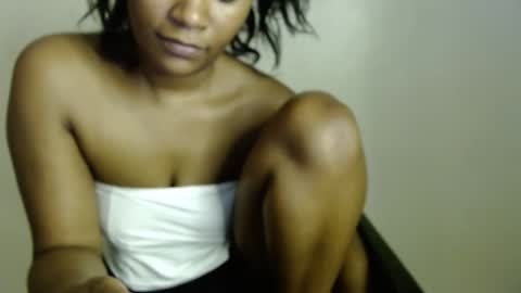 ebonylolo online show from January 31, 6:13 am