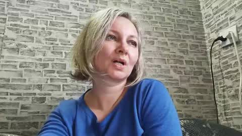 Snapshot of edithmanning chatting on March 11, 12:17 pm edithmanning online show from March 11, 12:17 pm