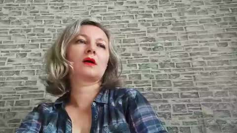 Snapshot of edithmanning chatting on September 11, 6:36 am edithmanning online show from September 11, 6:36 am