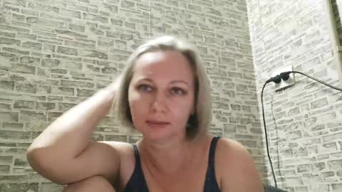 Snapshot of edithmanning chatting on January 29, 3:26 pm edithmanning online show from January 29, 3:26 pm