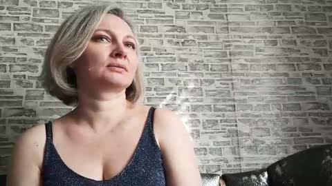 Snapshot of edithmanning chatting on February 26, 9:12 am edithmanning online show from February 26, 9:12 am