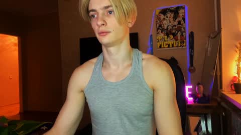 Eve Lovelace online show from January 10, 2:34 pm