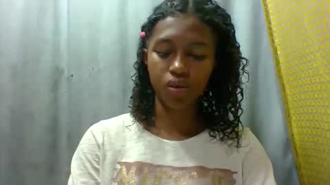 Snapshot of elaliealdy chatting on September 12, 6:26 am elaliealdy online show from September 12, 6:26 am