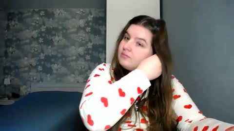 Snapshot of elanis_blair chatting on March 3, 1:56 pm Elanis online show from March 3, 1:56 pm
