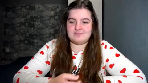 Snapshot of elanis_blair chatting on February 20, 4:36 pm Elanis online show from February 20, 4:36 pm