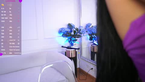 Snapshot of elasummeer chatting on February 6, 11:42 am Elasummeer online show from February 6, 11:42 am