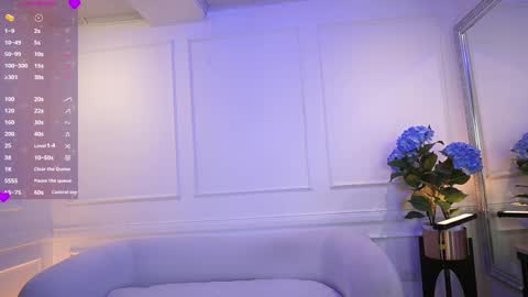 Snapshot of elasummeer chatting on February 25, 11:32 am Elasummeer online show from February 25, 11:32 am
