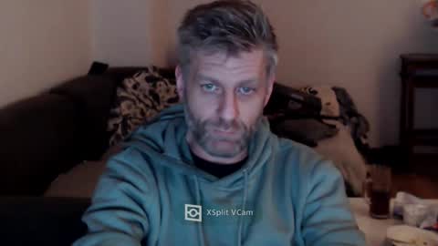 Snapshot of elculiador2207 chatting on December 30, 9:29 pm Timm online show from December 30, 9:29 pm