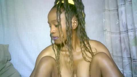 elenah013 online show from January 27, 6:30 am