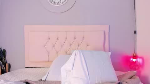 Elevensky  online show from February 6, 10:53 pm