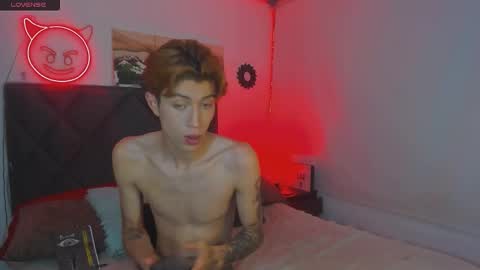 eliann_adam online show from February 22, 8:07 am