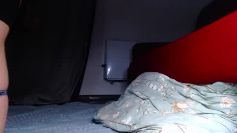 Snapshot of elisa_bright chatting on February 28, 5:59 pm Tati online show from February 28, 5:59 pm