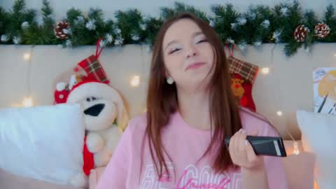 ElisabethDavis online show from January 4, 3:39 pm