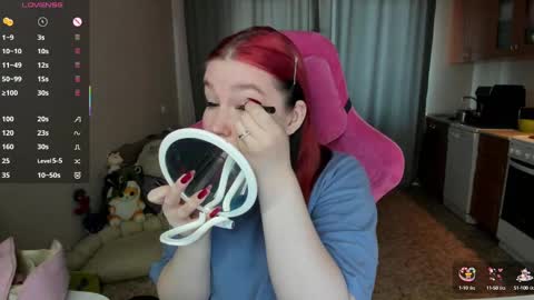 Snapshot of elizabethflowerr chatting on February 27, 3:40 am Eli online show from February 27, 3:40 am