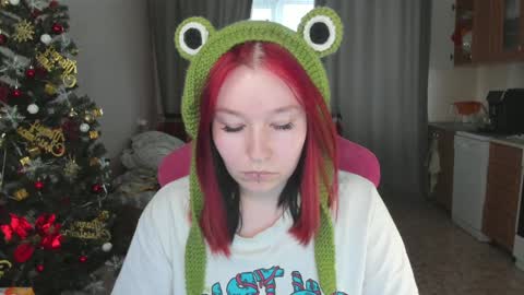 Snapshot of elizabethflowerr chatting on December 28, 7:00 am Eli online show from December 28, 7:00 am
