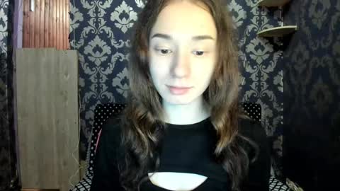 elizabethrice online show from December 13, 10:45 pm