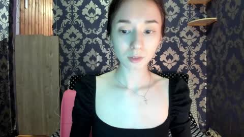 elizabethrice online show from January 26, 10:57 pm