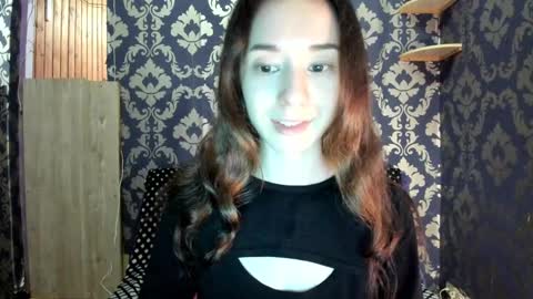 elizabethrice online show from February 6, 10:43 pm