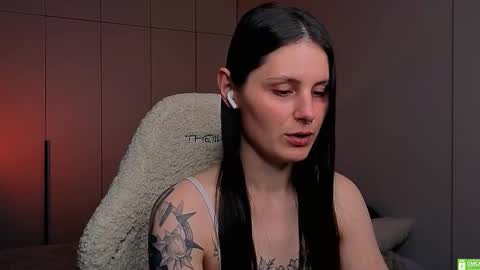 Snapshot of elizawetty chatting on September 12, 5:53 am Eli online show from September 12, 5:53 am