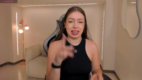 EllaClark online show from September 17, 7:06 pm