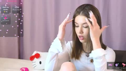 Snapshot of ellie_miller_ chatting on September 14, 8:10 pm ellie online show from September 14, 8:10 pm