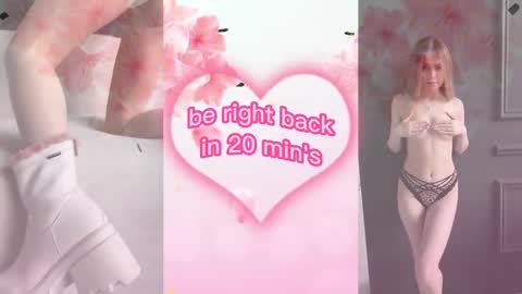 Snapshot of elly_ary chatting on February 22, 9:15 pm elly_ary online show from February 22, 9:15 pm