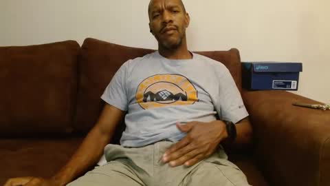 Snapshot of elmorenazogt chatting on March 6, 3:02 am My name is Elmore. Please say hello I like to chat with you. If you have requests or dirty talk please use tip online show from March 6, 3:02 am