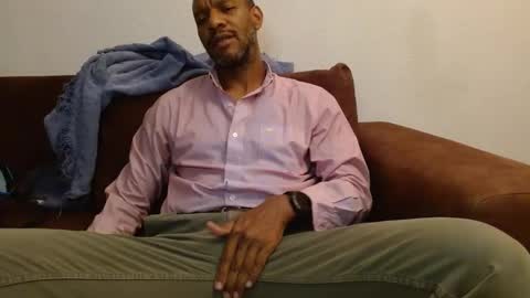 Snapshot of elmorenazogt chatting on March 11, 2:53 am My name is Elmore. Please say hello I like to chat with you. If you have requests or dirty talk please use tip online show from March 11, 2:53 am