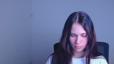 Snapshot of elsa_mur chatting on January 29, 7:43 pm Elsa online show from January 29, 7:43 pm
