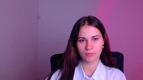 Snapshot of elsa_mur chatting on January 22, 10:37 pm Elsa online show from January 22, 10:37 pm