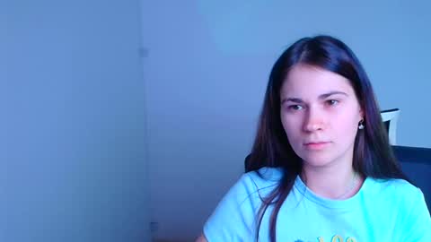 Snapshot of elsa_mur chatting on February 8, 7:49 pm Elsa online show from February 8, 7:49 pm