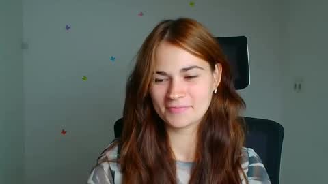 Snapshot of elsa_mur chatting on September 18, 6:39 am Elsa online show from September 18, 6:39 am