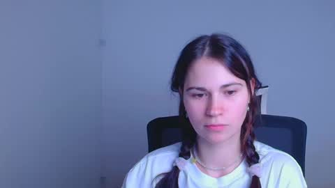 Snapshot of elsa_mur chatting on January 29, 11:04 pm Elsa online show from January 29, 11:04 pm