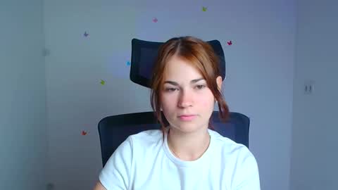Snapshot of elsa_mur chatting on September 9, 5:07 am Elsa online show from September 9, 5:07 am