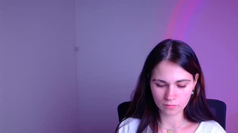 Snapshot of elsa_mur chatting on February 2, 11:00 pm Elsa online show from February 2, 11:00 pm