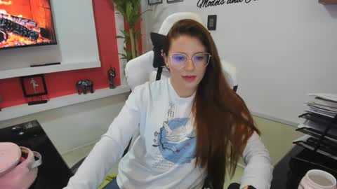 Estefany Martinez Acua INSTAGRAM ema 04oficial online show from January 10, 12:17 am