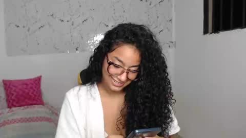 Snapshot of ema__dirty chatting on September 17, 2:37 am jen online show from September 17, 2:37 am