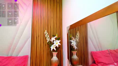emilia__cam online show from September 16, 10:13 pm