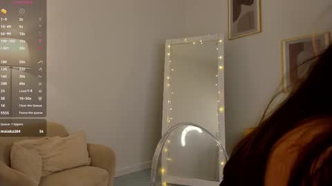 emilia_dream online show from February 27, 7:04 pm