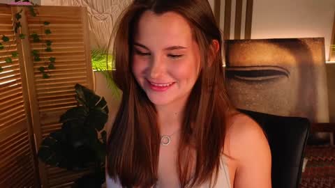emilia_dream online show from December 2, 2:36 pm