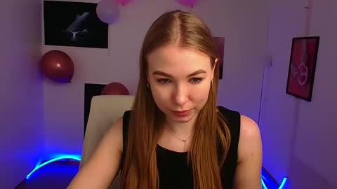 Emilia online show from March 8, 9:17 am