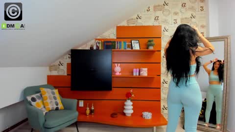 Snapshot of emillytaylor chatting on February 4, 4:48 am EmillyTaylor online show from February 4, 4:48 am