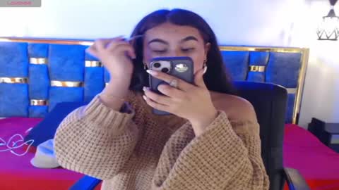 emily fox 3 online show from September 19, 3:32 am