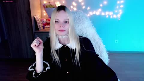 Lia online show from February 21, 11:54 pm